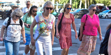 Turistas en La Habana. Foto: Otmaro Rodríguez.