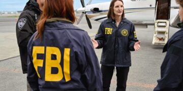 Foto genérica que muestra miembros de la agencia, tomada de: FBI – Federal Bureau of Investigation, Facebook.