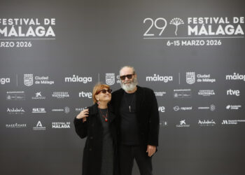 Jorge Perugorría y Mirtha Ibarra durante la presentación de la película 'Neurótica anónima', a concurso en el Festival de Cine de Málaga. Foto: Jorge Zapata/EFE.