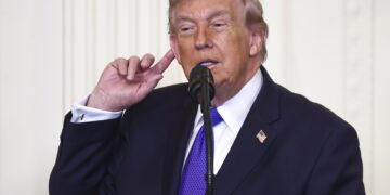 Trump el pasado 2 de marzo. Foto: JIM LO SCALZO/EFE/EPA.