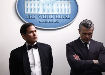 Marco Rubio y Pete Hegseth, este 25 de abril. Foto: WILL OLIVER/EFE/EPA