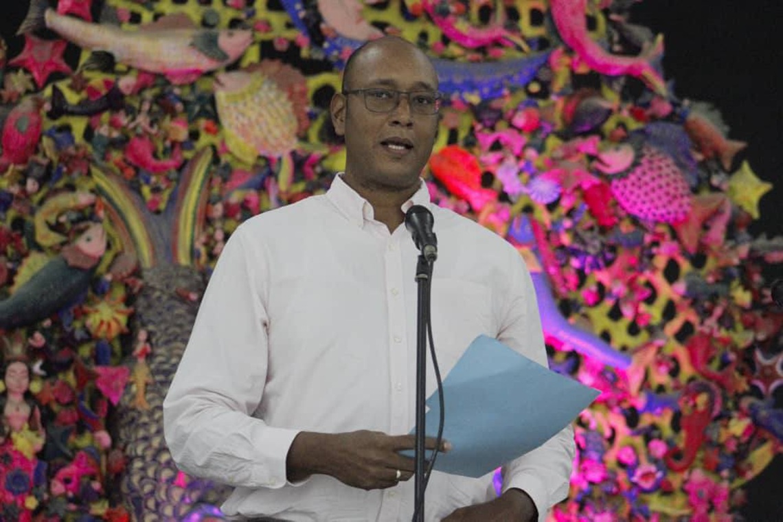 El cubano Rodney González Maestrey, ganador del Premio Casa de las Américas 2026 en la categoría de Ensayo Histórico-Social. Foto: Tomada del perfil de Facebook de Casa de las Américas.