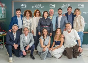 Laura de la Uz es Fátima en la nueva serie de Televisión Española "Barrio Esperanza". Foto: Tomada del perfil en Instagram de la actriz.