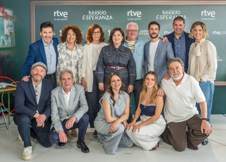 Laura de la Uz es Fátima en la nueva serie de Televisión Española "Barrio Esperanza". Foto: Tomada del perfil en Instagram de la actriz.