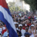 Conmemoración del aniversario 65 de la proclamación del carácter socialista de la revolución cubana, este jueves, en La Habana. Foto: EFE/ Ernesto Mastrascusa