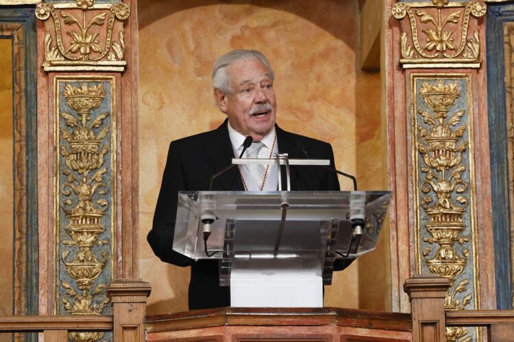 Gonzalo Celorio pronuncia su discurso tras recibir el Premio Cervantes 2025. Foto: Ballesteros/EFE/POOL