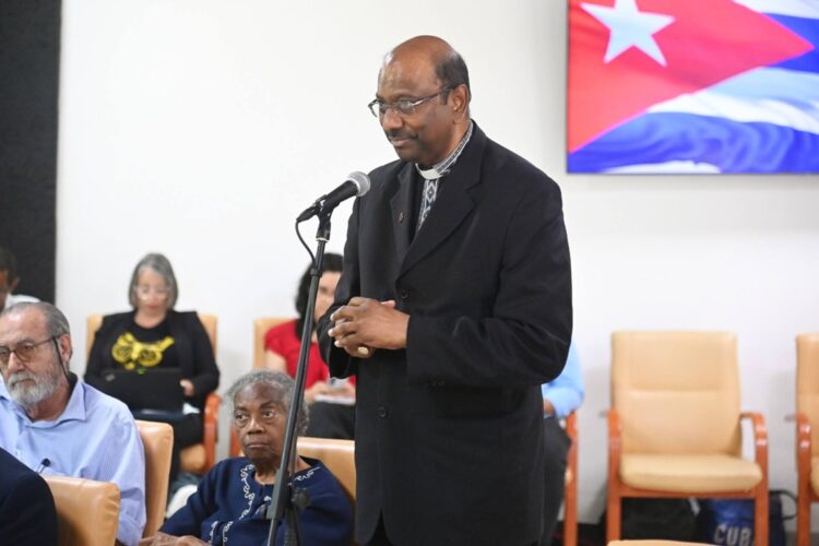 Los miembros de esta delegación "representan a 600 millones de cristianos de unas 120 naciones". Foto: Presidencia Cuba