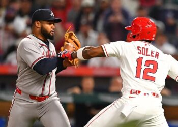 Momento de la pelea entre Jorge Soler y Reynaldo López, en la MLB. Foto: Brian Rothmuller / Icon Sportswire.