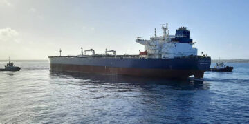 Las operaciones de descarga del petrolero ruso Anatoli Kolodkin concluyeron este sábado. Foto:  @cubapetroleo1 /EFE.