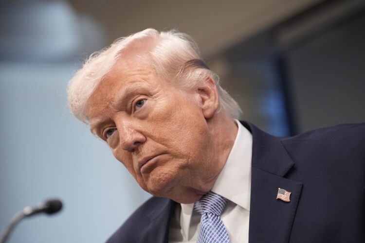 Donald Trump durante una conferencia de prensa en la Casa Blanca el pasado 6 de abril. Foto: EFE/EPA/YURI GRIPAS / POOL.