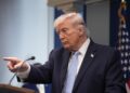 Trump durante una conferencia de prensa en la Casa Blanca, este 6 de abril. Foto: YURI GRIPAS/EFE/EPA/POOL