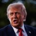 Donald Trump declara que no habrá escalada contra Cuba, pero su discurso padece de contradicciones notables. Foto: EFE/EPA/SAMUEL CORUM / POOL