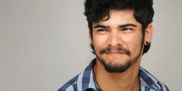 El actor Enmanuel Castillo. Foto: Carlos Gálvez.