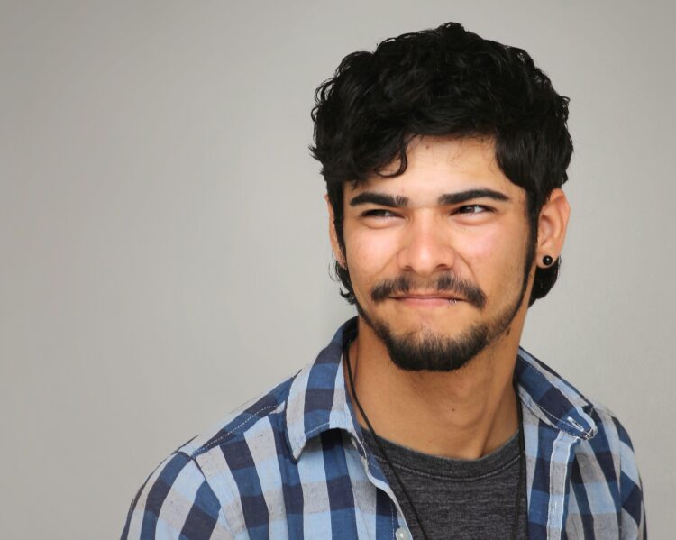 El actor Enmanuel Castillo. Foto: Carlos Gálvez.
