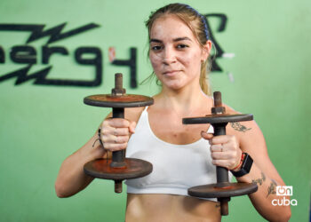 Melany Rodríguez durante una sección de entrenamiento. Foto: Otmaro Rodríguez.