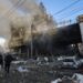 Daños en Kiev tras un bombardeo de Rusia en represalia a un ataque ucraniano contra la región de Lugansk. Foto: Sergey Dolzhenko / EFE.