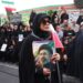 Manifestantes iraníes participan en una concentración para mostrar su apoyo y solidaridad con el nuevo líder supremo de Irán, el ayatolá Mojtaba Jamenei, en Teherán, el 29 de abril de 2026. Foto:  EFE/EPA/ABEDIN TAHERKENAREH
