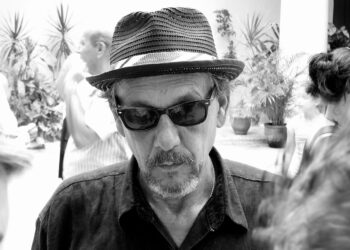 Tony Labat, en el centro Wifredo Lam, durante su muestra personal Es lo que es, de 2010. Foto:  AMD