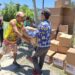 Entrega de ayuda humanitaria de EE.UU a damnificados del huracán Melissa en el oriente de Cuba, a través de la organización católica Cáritas. Foto: caritascuba.org