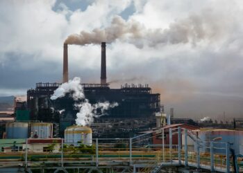 Empresa de Moa, donde Sherritt explota níquel y cobalto. Foto: Agencia Cubana de Noticias, archivo.