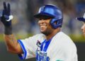 El cubano Dayán Viciedo anunció su adiós de la Liga Profesional Japonesa de Béisbol. Foto: @ydb_yokohama / X.