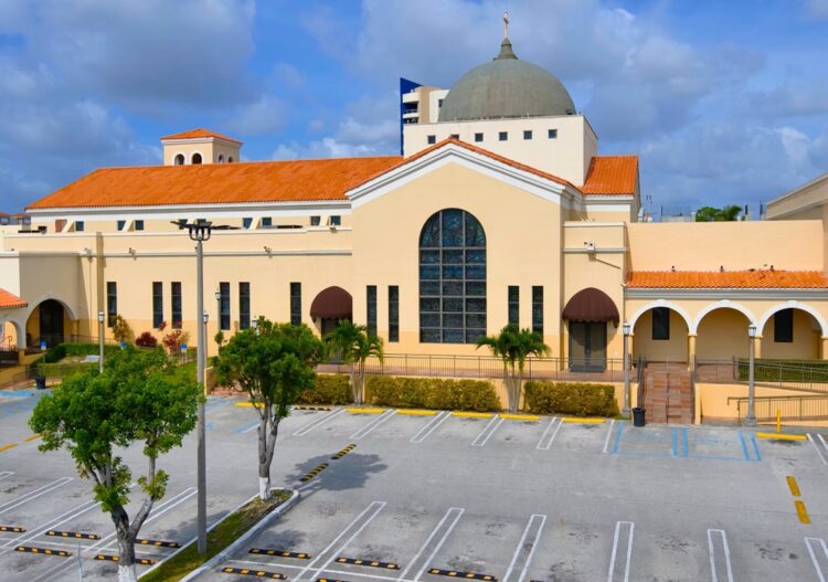 Iglesia de San Juan Bosco, Miami. Foto: es.sjboscomiami.org.