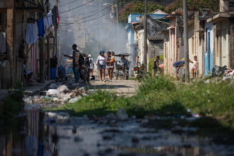 Escena de un barrio matancero. Foto: Raúl Navarro, tomada de su perfil en Facebook.