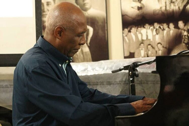 El músico y compositor cubano Orlando Vistel Columbié, fallecido en La Habana el 10 de mayo de 2026, a los 72 años de edad. Foto: Agencia Cubana de Noticias (ACN) / Archivo.