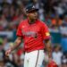 Raisel Iglesias con los Bravos de Atlanta. Foto: Jason Getz/AJC