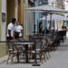 Restaurante privado en la Habana Vieja, en medio de la crisis económica y del turismo reforzada por el bloqueo petrolero de EE.UU a Cuba. Foto: Ernesto Mastrascusa / EFE.