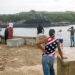 Personas observan la llegada del submarino nuclear ruso Kazan a la bahía de La Habana, en junio de 2024. Foto: Otmaro Rodríguez / Archivo.