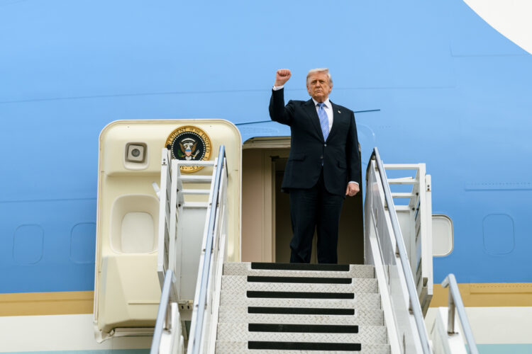 Trump abandona Pekín tras una histórica cumbre- China y Estados Unidos . Foto: EFE/ Casa Blanca