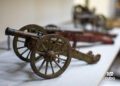 Cañones en miniatura de modelos franceses y españoles. Foto: Otmaro Rodríguez.