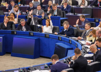 Votación en el Parlamento Europeo, en Estrasburgo, Francia. Foto: Olivier Matthys / EFE.