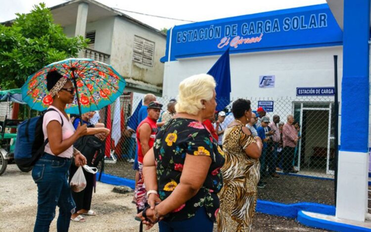 La primera solinera en Holguín brindará 12 horas de servicio en una primera etapa. Foto: Facebook/Agencia Cubana de Noticias.