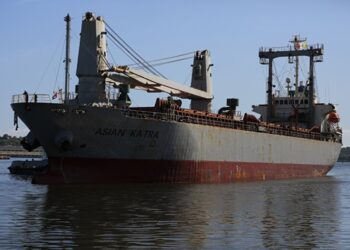 Barco con ayuda humanitaria para Cuba procedente de México y Belice. Foto: ACN.