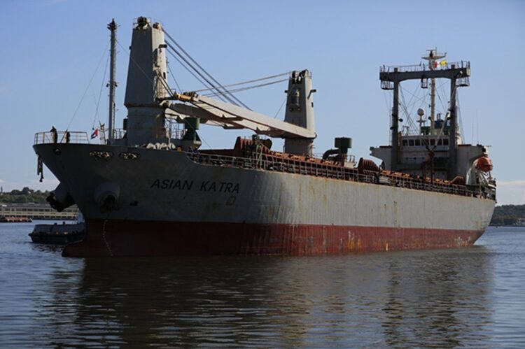 Barco con ayuda humanitaria para Cuba procedente de México y Belice. Foto: ACN.