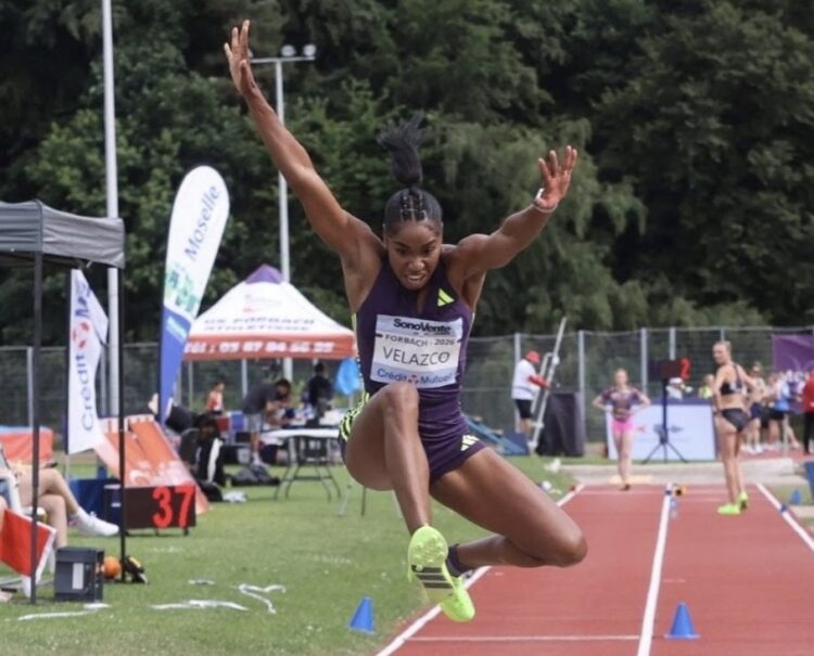 La triplista cubana Davisleydi Velzaco, residente en Puerto Rico. Foto: Tomada del perfil de Facebook de la atleta.