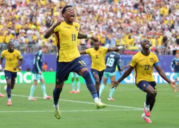 Gonzalo Plata celebra el gol que dio a Ecuador el triunfo 2-1 ante Alemania y con ello, el pase a la segunda fase del Mundial de fútbol 2026. Foto: Sebastiao Moreira / EFE.