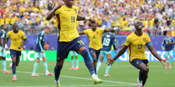Gonzalo Plata celebra el gol que dio a Ecuador el triunfo 2-1 ante Alemania y con ello, el pase a la segunda fase del Mundial de fútbol 2026. Foto: Sebastiao Moreira / EFE.