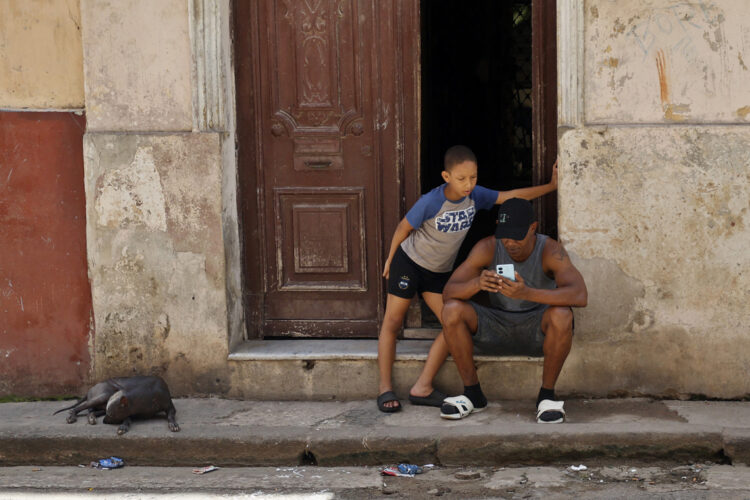 Foto: EFE/ Ernesto Mastrascusa.