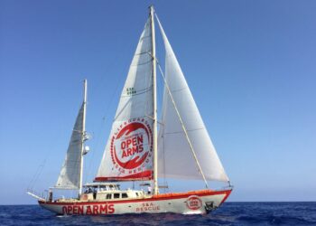 Embarcación de Open Arms. Foto de archivo tomada del perfil de la organización humanitaria en Facebook.