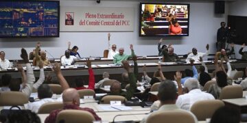 El Partido Comunista de Cuba (PCC) dio luz verde a las reformas. Foto: @PresidenciaCuba