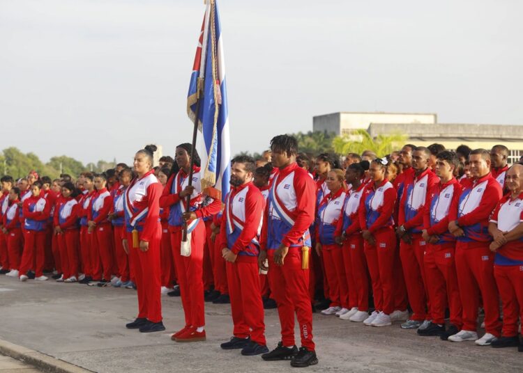 Abanderamiento de la delegación de Cuba a los XXV Juegos Centroamericanos y del Caribe de Santo Domingo. Foto: Tomada del perfil de Facebook de JIT Deporte Cubano.
