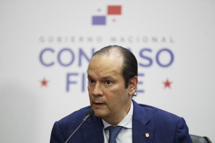 El ministro de Relaciones Exteriores de Panamá, Javier Martínez-Acha Vásquez, en una imagen de archivo. Foto: Bienvenido Velasco / EFE / Archivo.