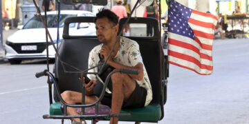 Cuba vive una profunda crisis energética desde mediados de 2024, agravada desde enero por el bloqueo petrolero impuesto por Estados Unidos. Foto: Ernesto Mastrascusa/EFE.