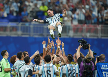 Argentina celebra una agónica clasificación a los cuartos de final del Mundial de Fútbol 2026. Foto: EFE