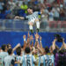 Argentina celebra una agónica clasificación a los cuartos de final del Mundial de Fútbol 2026. Foto: EFE