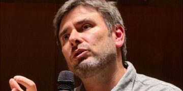 Alessandro Di Battista. Foto: Facebook del exdiputado.