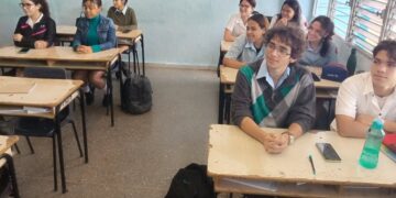 Estudiantes cubanos en el aula. Foto: Facebook/Ministerio de Educación.